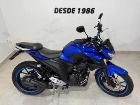 YAMAHA FZ 25 250 Fazer Flex , Foto 2