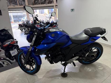 YAMAHA FZ 25 250 Fazer Flex , Foto 4