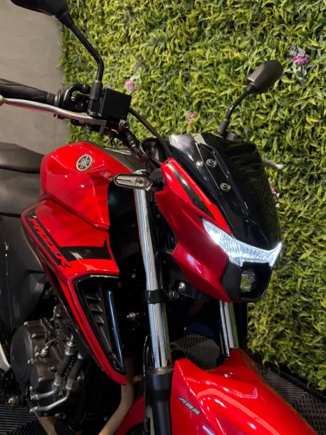 YAMAHA FZ 25 250 Fazer Flex , Foto 8