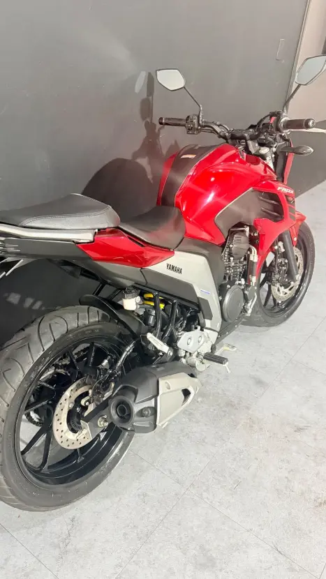 YAMAHA FZ 25 250 Fazer Flex , Foto 9