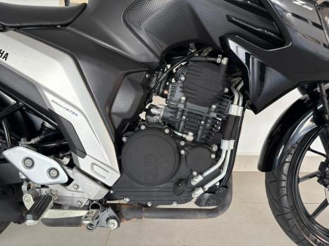 YAMAHA FZ 25 250 Fazer Flex , Foto 13