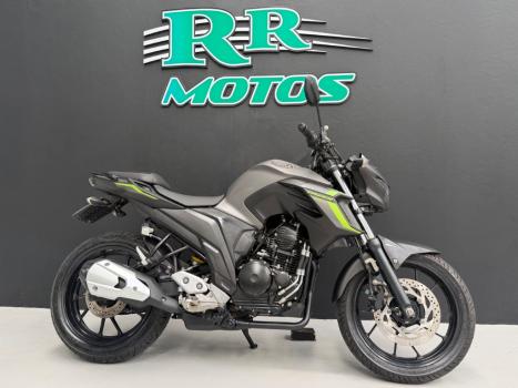 YAMAHA FZ 25 250 Fazer Flex , Foto 3