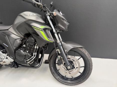 YAMAHA FZ 25 250 Fazer Flex , Foto 5