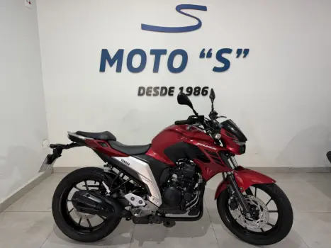 YAMAHA FZ 25 250 Fazer Flex , Foto 1