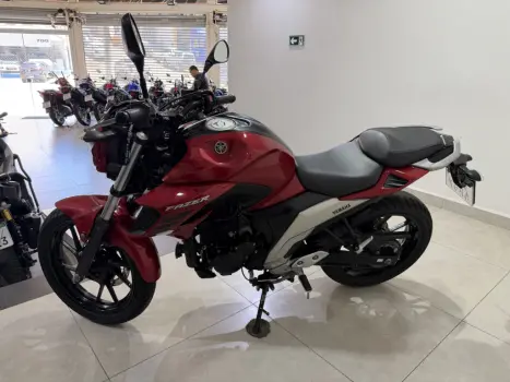 YAMAHA FZ 25 250 Fazer Flex , Foto 4