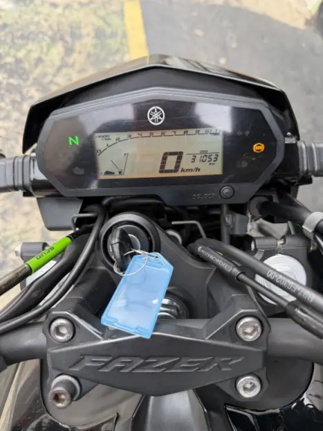 YAMAHA FZ 25 250 Fazer Flex , Foto 1