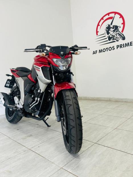 YAMAHA FZ 25 250 Fazer Flex , Foto 3