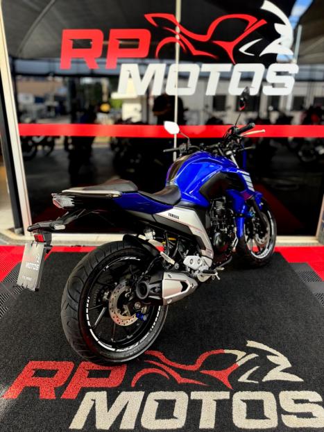 YAMAHA FZ 25 250 Fazer Flex , Foto 10