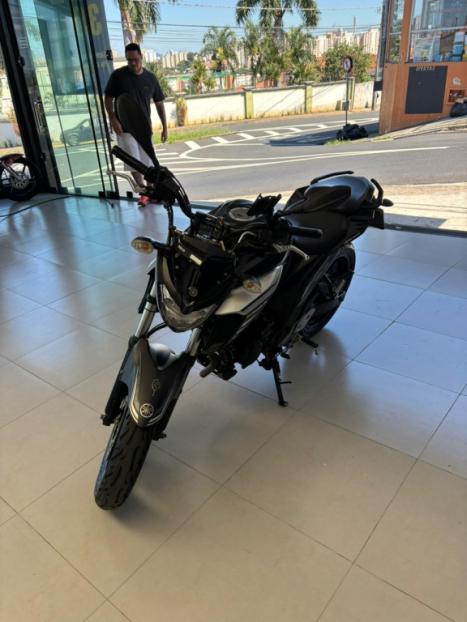 YAMAHA FZ 25 250 Fazer Flex , Foto 5