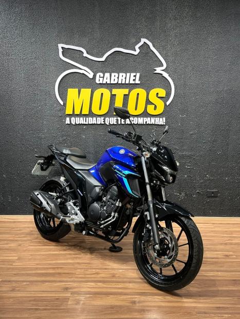 YAMAHA FZ 25 250 Fazer Flex , Foto 3