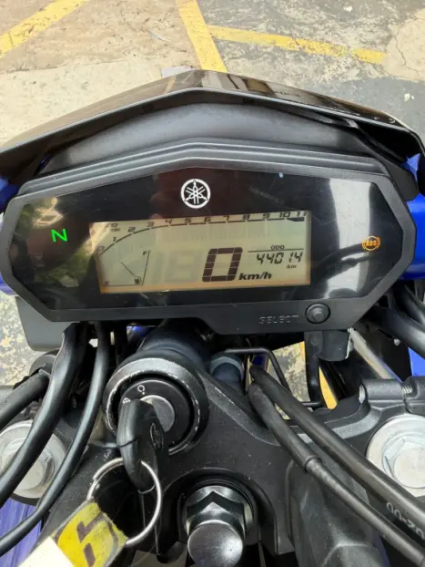 YAMAHA FZ 25 250 Fazer Flex , Foto 8