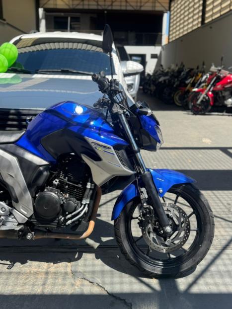 YAMAHA FZ 25 250 Fazer Flex , Foto 2