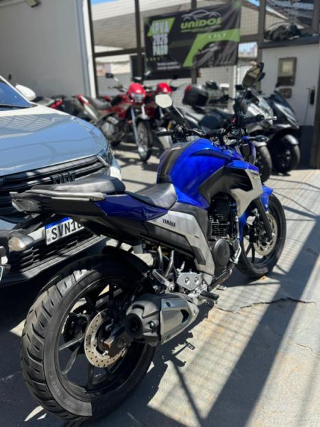 YAMAHA FZ 25 250 Fazer Flex , Foto 3