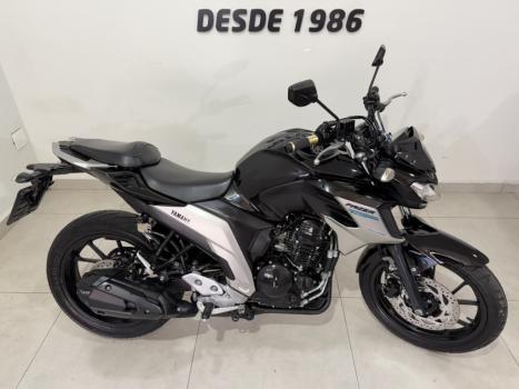 YAMAHA FZ 25 250 Fazer Flex , Foto 3