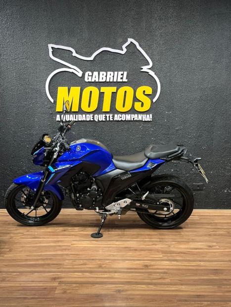 YAMAHA FZ 25 250 Fazer Flex , Foto 2