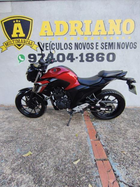 YAMAHA FZ 25 250 Fazer Flex , Foto 1