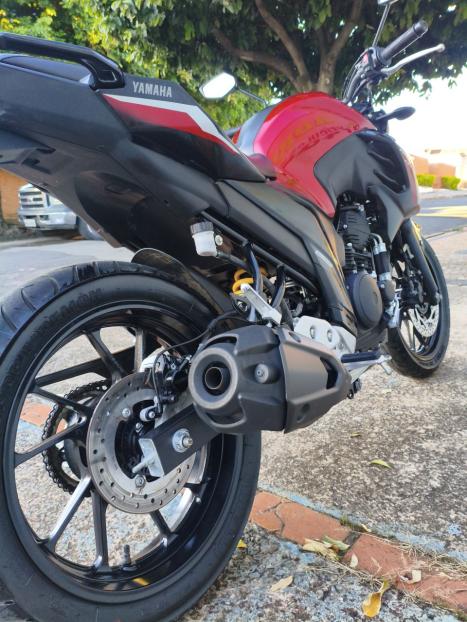 YAMAHA FZ 25 250 Fazer Flex , Foto 5