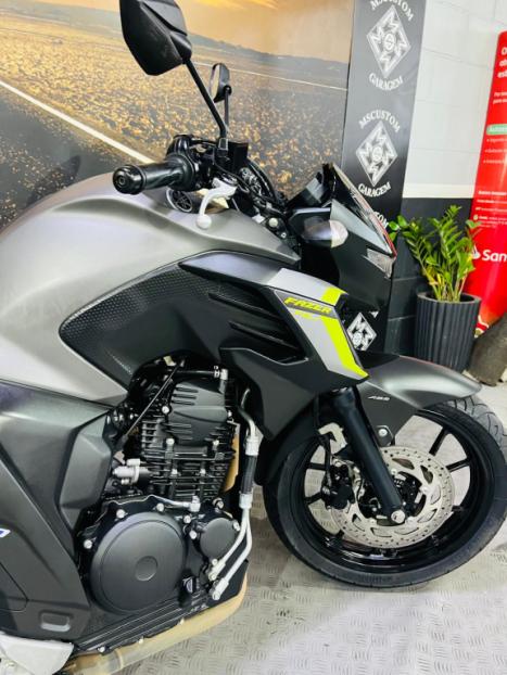 YAMAHA FZ 25 250 Fazer Flex , Foto 4