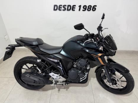 YAMAHA FZ 25 250 Fazer Flex , Foto 3