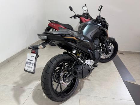 YAMAHA FZ 25 250 Fazer Flex , Foto 5