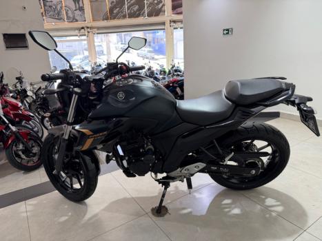 YAMAHA FZ 25 250 Fazer Flex , Foto 6