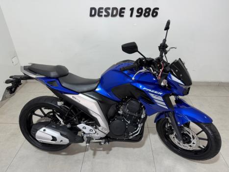 YAMAHA FZ 25 250 Fazer Flex , Foto 3