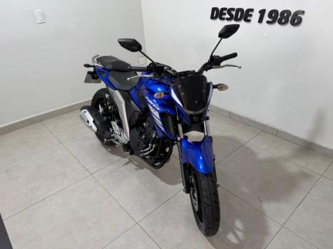 YAMAHA FZ 25 250 Fazer Flex , Foto 4