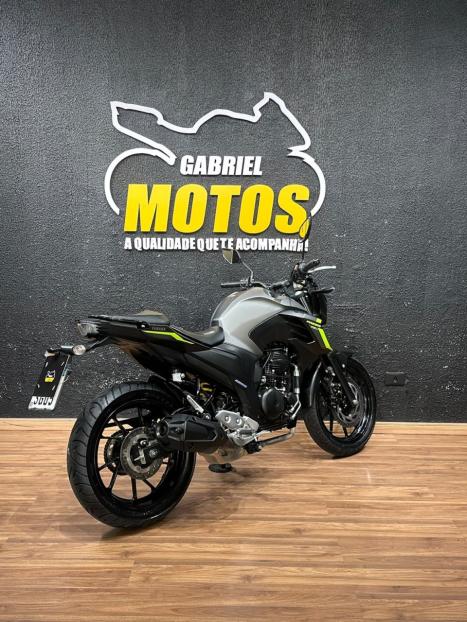 YAMAHA FZ 25 250 Fazer Flex , Foto 5