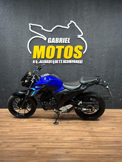 YAMAHA FZ 25 250 Fazer Flex , Foto 2