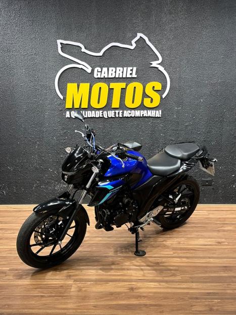 YAMAHA FZ 25 250 Fazer Flex , Foto 4