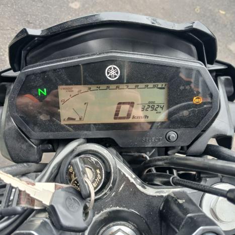 YAMAHA FZ 25 250 Fazer Flex , Foto 10