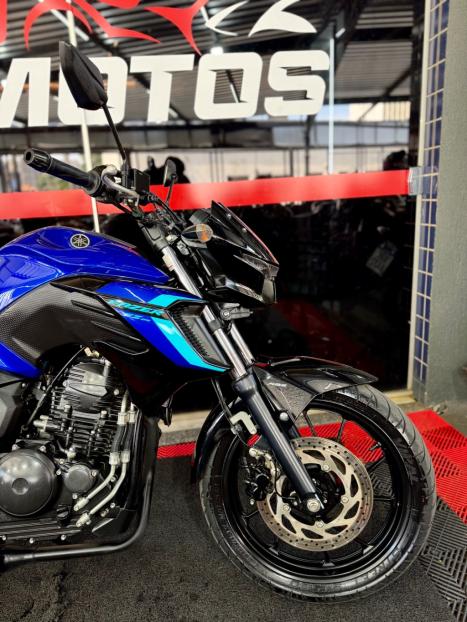 YAMAHA FZ 25 250 Fazer Flex , Foto 3