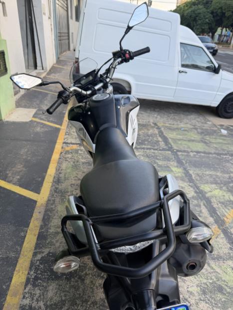 YAMAHA Lander 250 , Foto 5