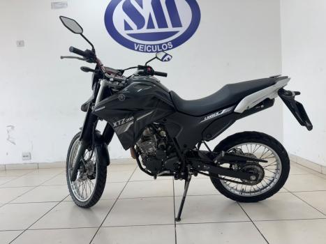 YAMAHA Lander 250 X, Foto 3