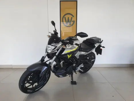 YAMAHA MT-03 300 , Foto 12