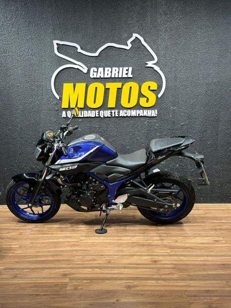 YAMAHA MT-03 300 , Foto 2