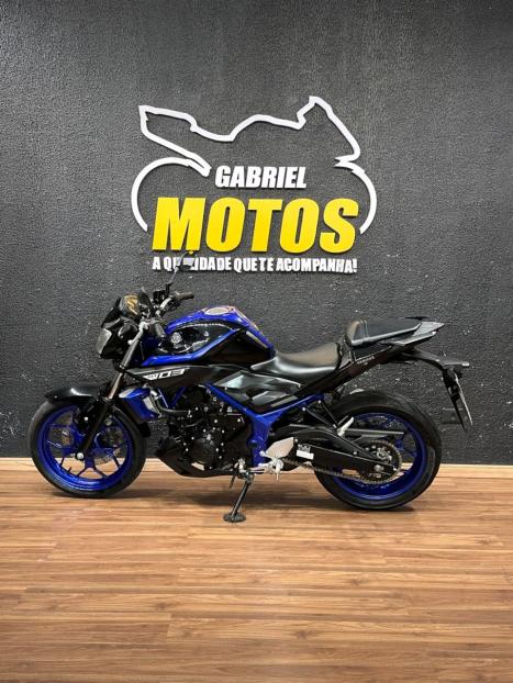 YAMAHA MT-03 300 , Foto 2