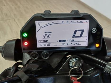 YAMAHA MT-03 300 ABS, Foto 2 YAMAHA MT-03 300 ABS, Foto 2