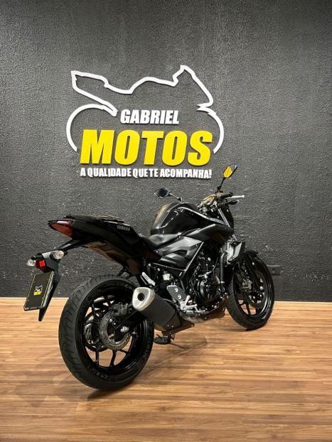 YAMAHA MT-03 300 ABS, Foto 5