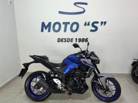 YAMAHA MT-03 300 ABS, Foto 1