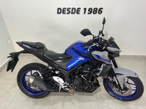 YAMAHA MT-03 300 ABS, Foto 2