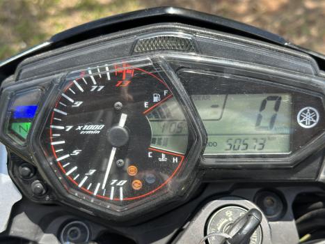 YAMAHA MT-03 300 ABS, Foto 13