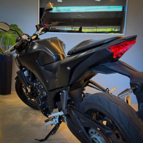 YAMAHA MT-03 300 ABS, Foto 5