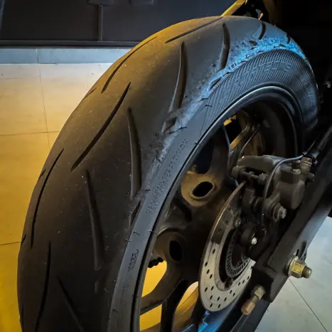 YAMAHA MT-03 300 ABS, Foto 11