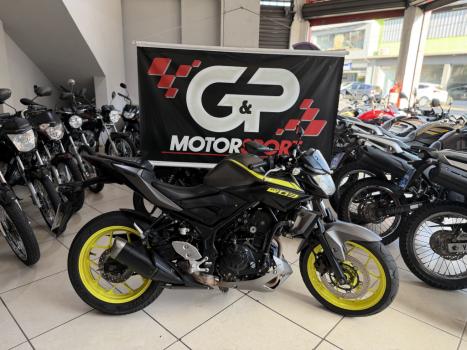 YAMAHA MT-03 300 ABS, Foto 1