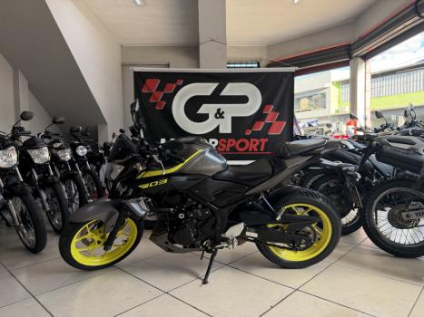 YAMAHA MT-03 300 ABS, Foto 4