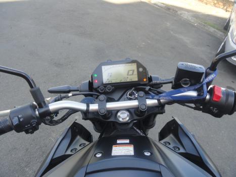 YAMAHA MT-03 300 ABS, Foto 9