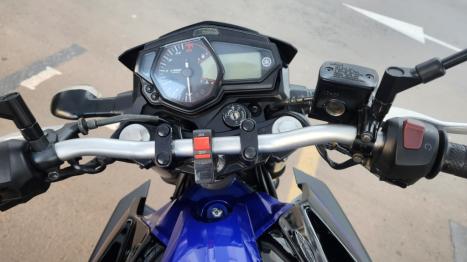 YAMAHA MT-03 300 ABS, Foto 7