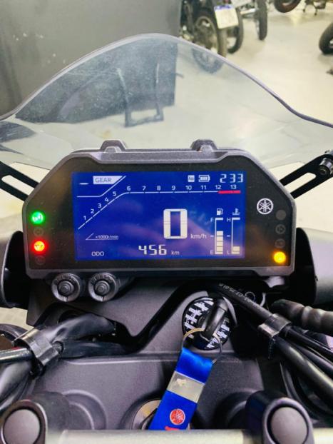 YAMAHA MT-03 300 ABS, Foto 7