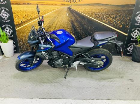 YAMAHA MT-03 300 ABS, Foto 9